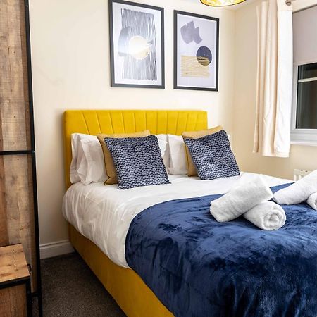Livingston North Station Apartments Екстер'єр фото